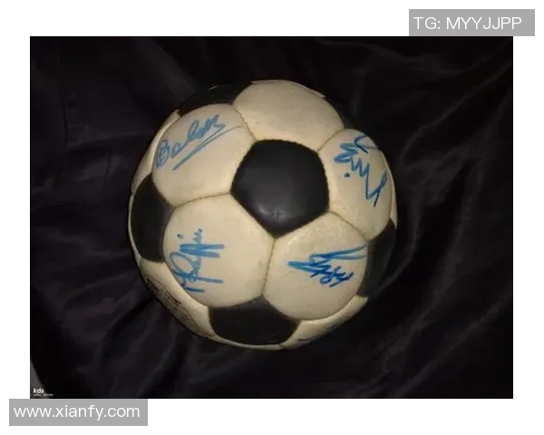 足球球星桌垫价格多少钱一个 市面上不同品牌和款式价格差异解析